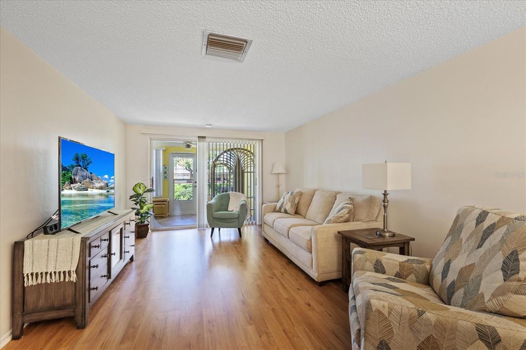 4243 Richmere Drive, Unit 3B New Port Richey, FL 34652 - Photo 12 of 32