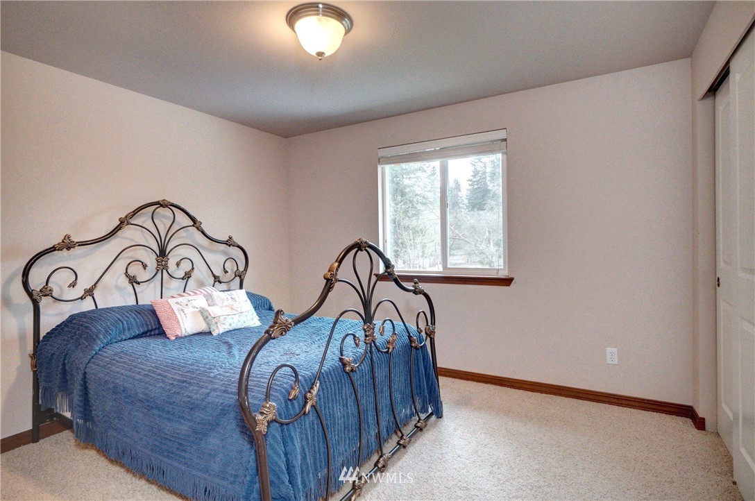 8446 169th Lane Southwest Rochester, WA 98579 - Photo 16 of 21