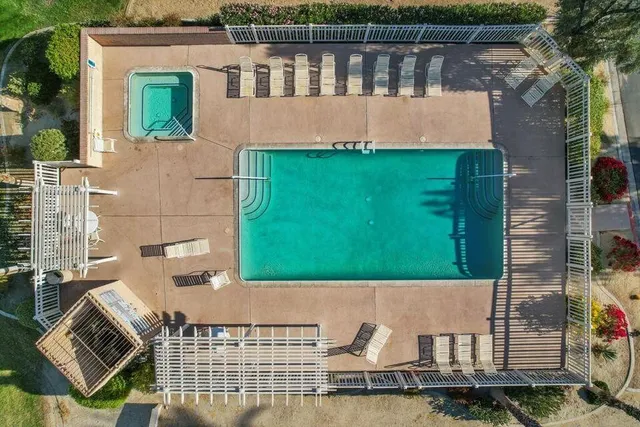 $2,500 | 41417 Princeville Lane, Palm Desert, CA 92211