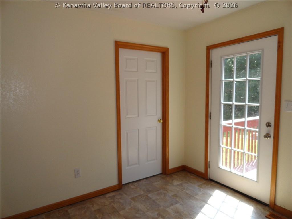 71 Long Branch Road Branchland, WV 25506 - Photo 9 of 17 Gallery Image 9