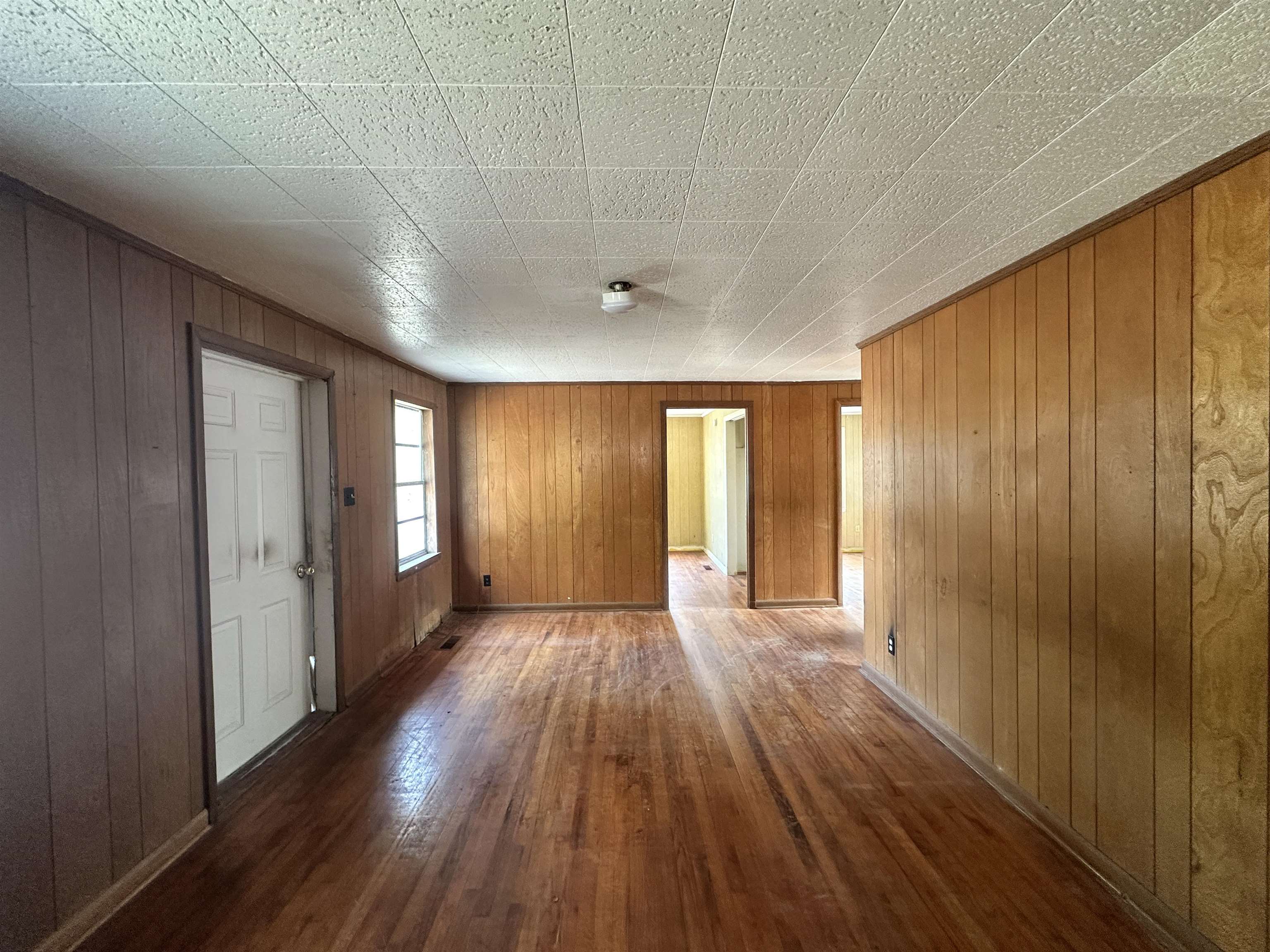 5690 Sunlight Road Malone, FL 32445 - Photo 5 of 20
