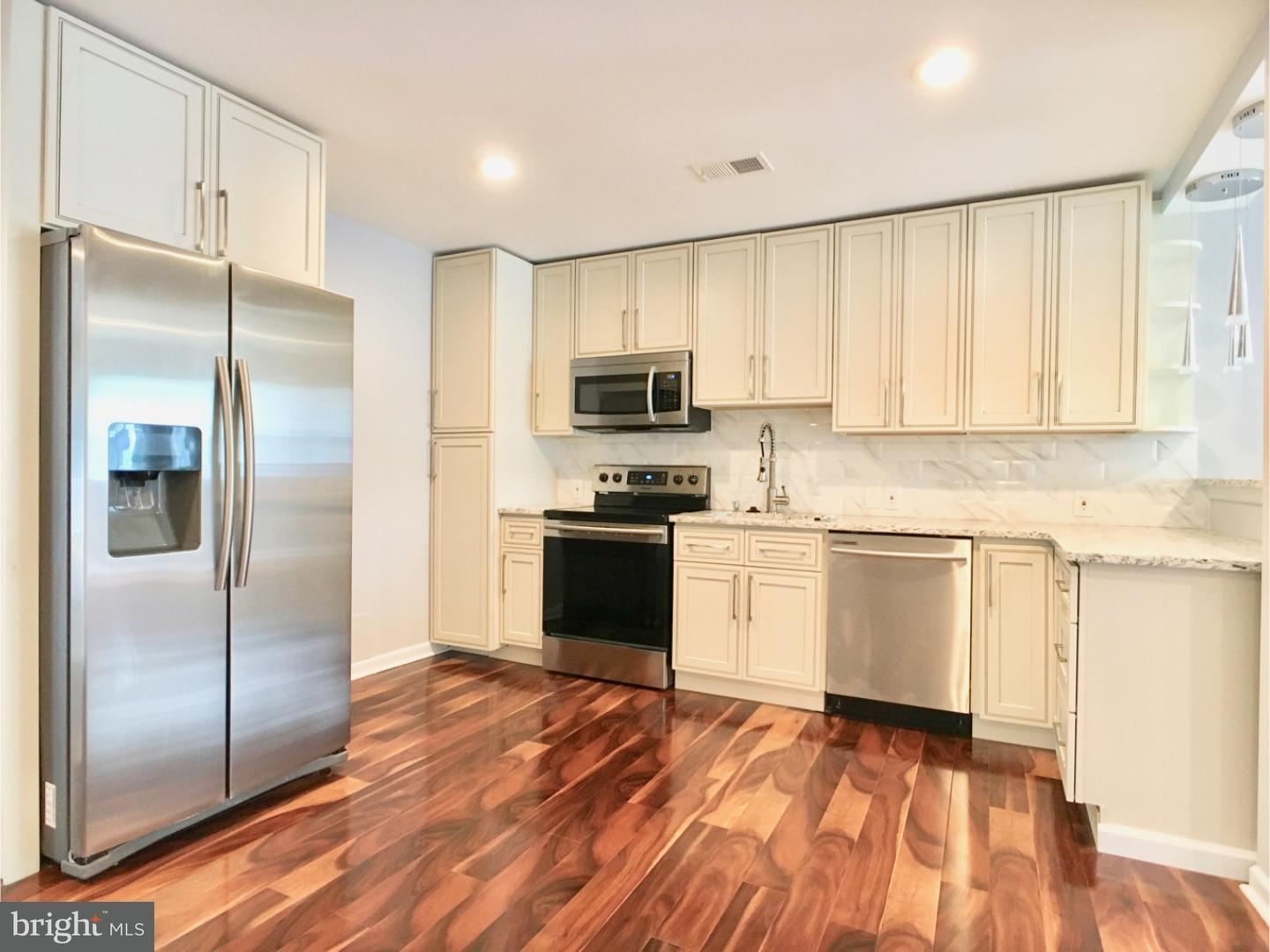 9 Ivory Rock Road Levittown, PA 19057 - Photo 7 of 24 Gallery Image 7