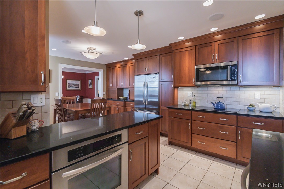 33 Gates Circle, Unit 7D Buffalo, NY 14222 - Photo 14 of 50