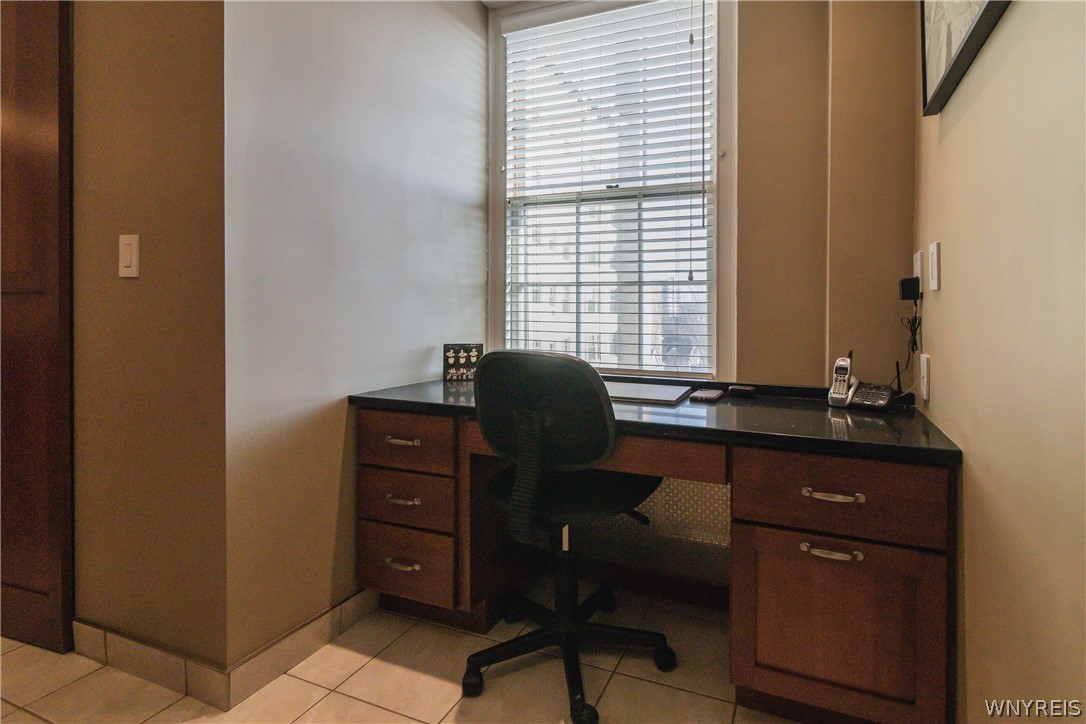 33 Gates Circle, Unit 7D Buffalo, NY 14222 - Photo 19 of 50