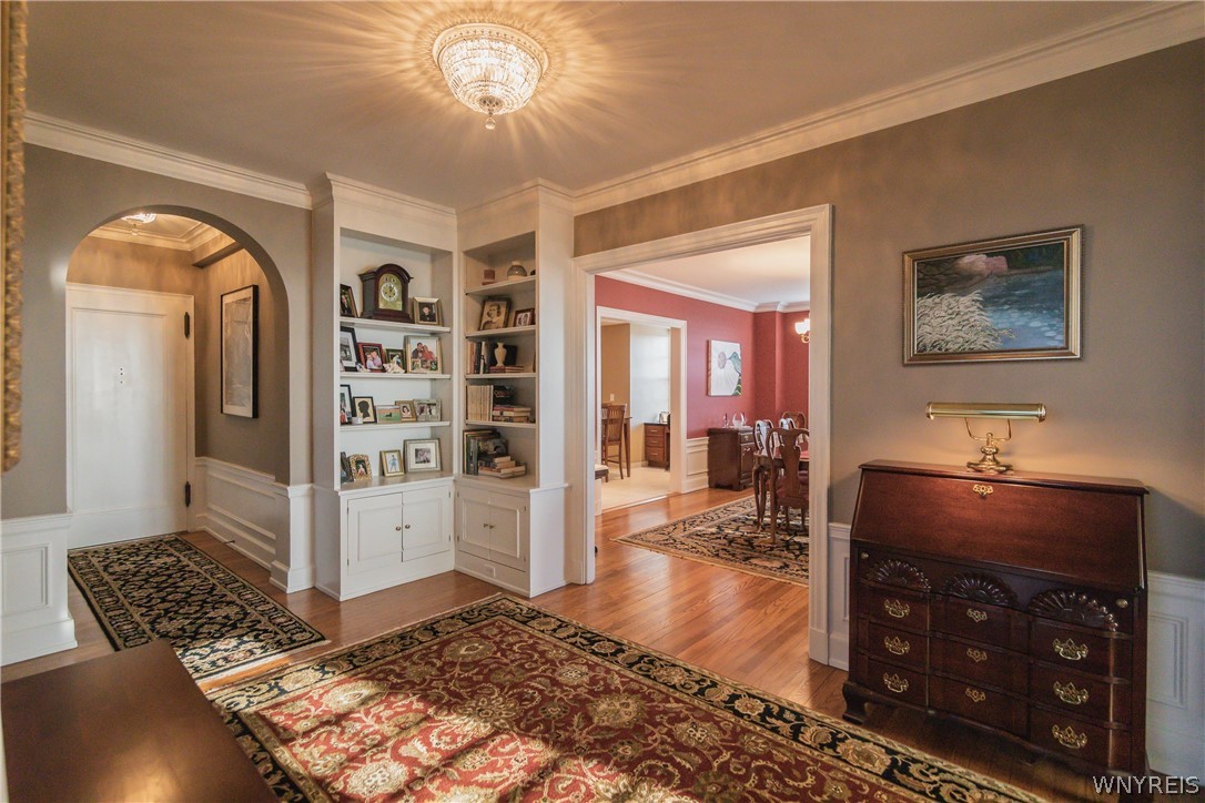 33 Gates Circle, Unit 7D Buffalo, NY 14222 - Photo 4 of 50