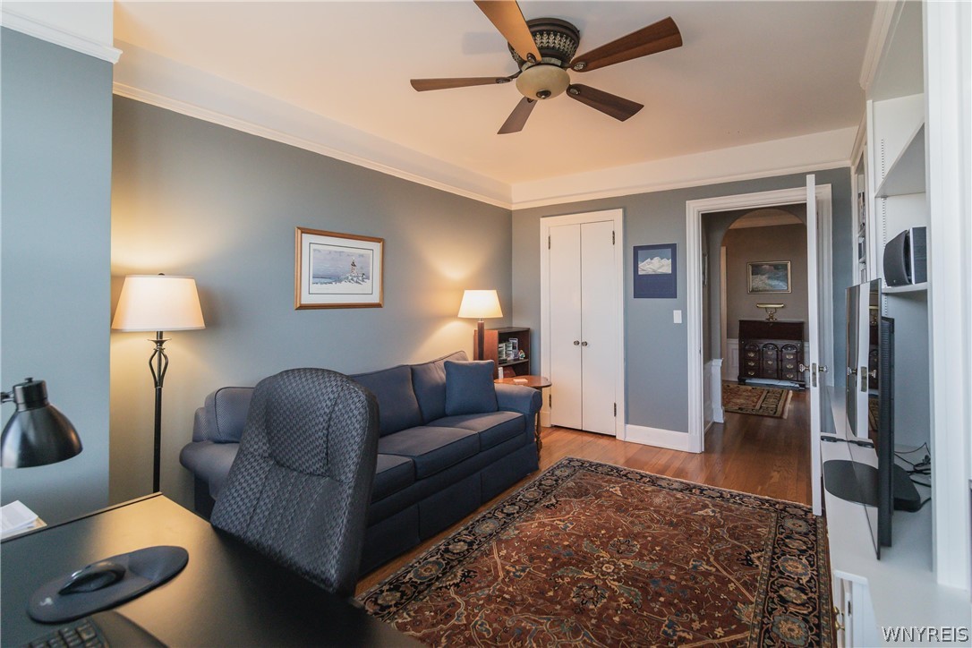 33 Gates Circle, Unit 7D Buffalo, NY 14222 - Photo 8 of 50