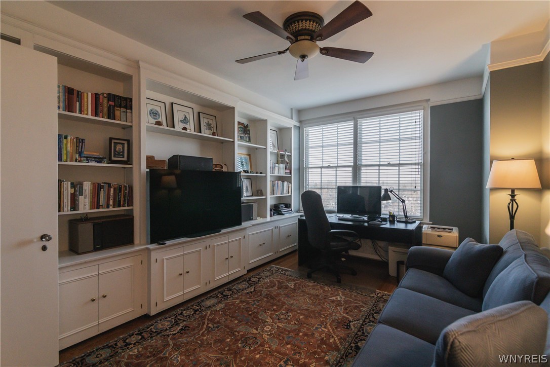 33 Gates Circle, Unit 7D Buffalo, NY 14222 - Photo 9 of 50