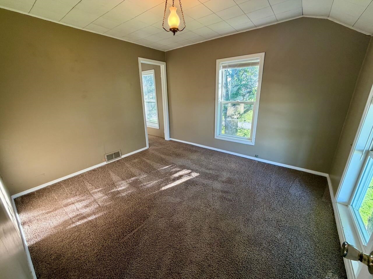 5577 Peet Road Chesaning, MI 48616 - Photo 35 of 42