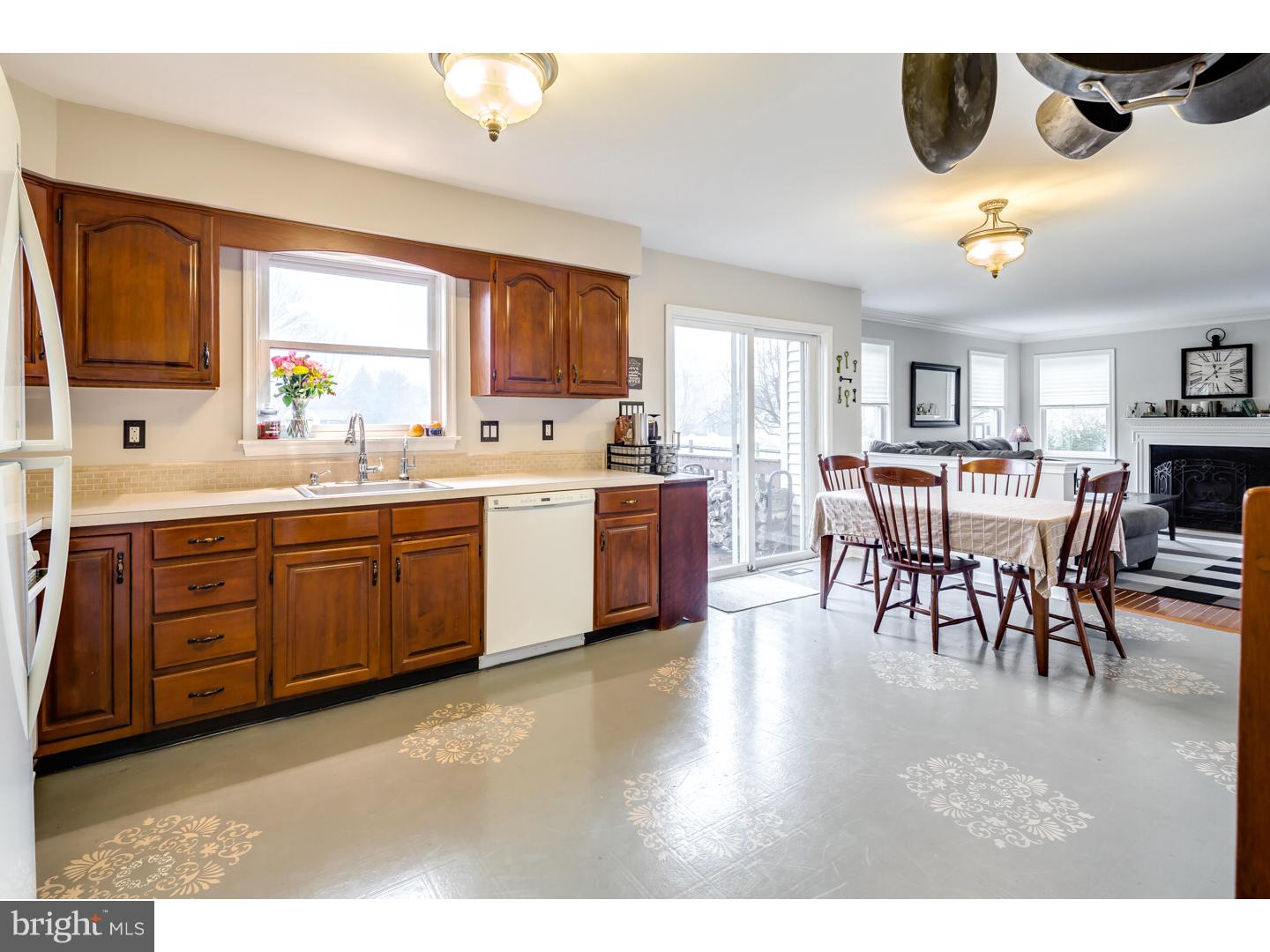 1215 Mega Lane Gilbertsville, PA 19525 - Photo 15 of 25 Kitchen