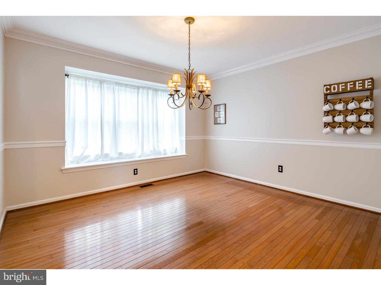 1215 Mega Lane Gilbertsville, PA 19525 - Photo 24 of 25 Dining Room