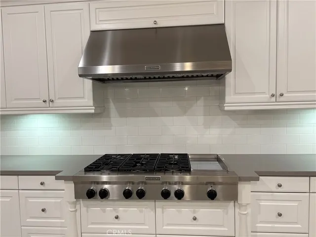 an empty room with closet