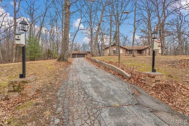 $460,000 | 16 Doe Court, Wentzville, MO 63385