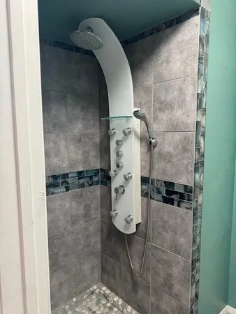 $1,295 | 2302 45th Street, Galveston, TX 77550