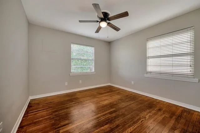 $319,500 | 2509 Wayside Avenue, Fort Worth, TX 76110