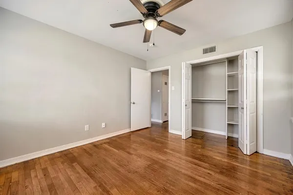 $274,900 | 2509 Wayside Avenue, Fort Worth, TX 76110