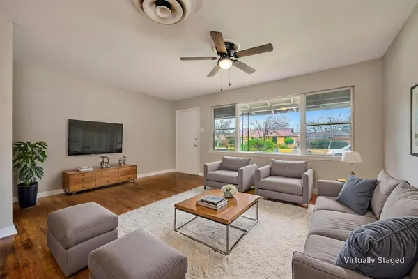 $274,900 | 2509 Wayside Avenue, Fort Worth, TX 76110