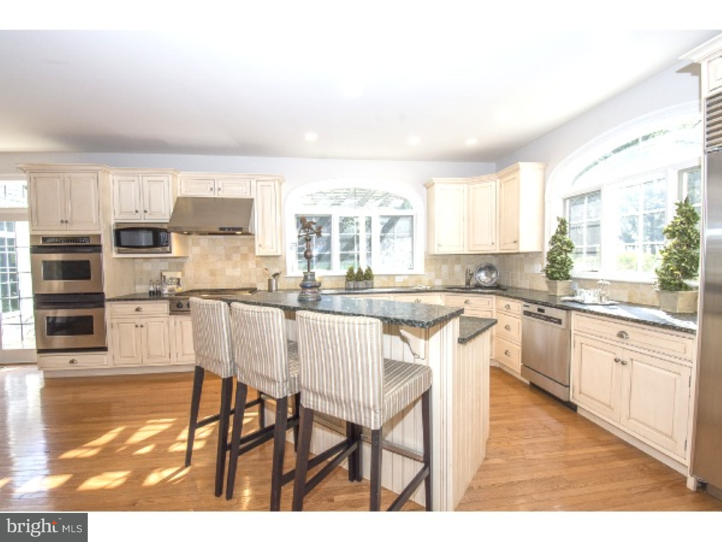 3 Spring Meadows Farm Lane Malvern, PA 19355 - Photo 6 of 25 Kitchen