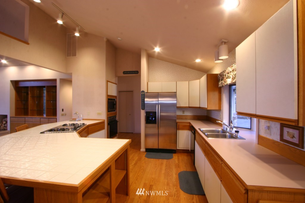 4450 Y Road Bellingham, WA 98226 - Photo 18 of 24 Gallery Image 18