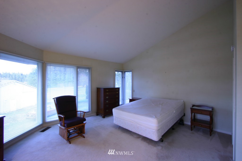 4450 Y Road Bellingham, WA 98226 - Photo 21 of 24 Gallery Image 21