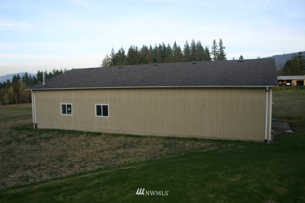 4450 Y Road Bellingham, WA 98226 - Photo 5 of 24 Gallery Image 5