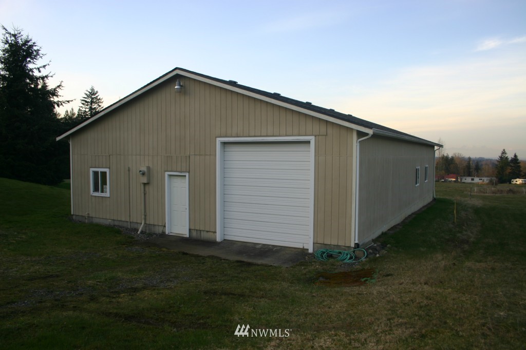 4450 Y Road Bellingham, WA 98226 - Photo 7 of 24 Gallery Image 7