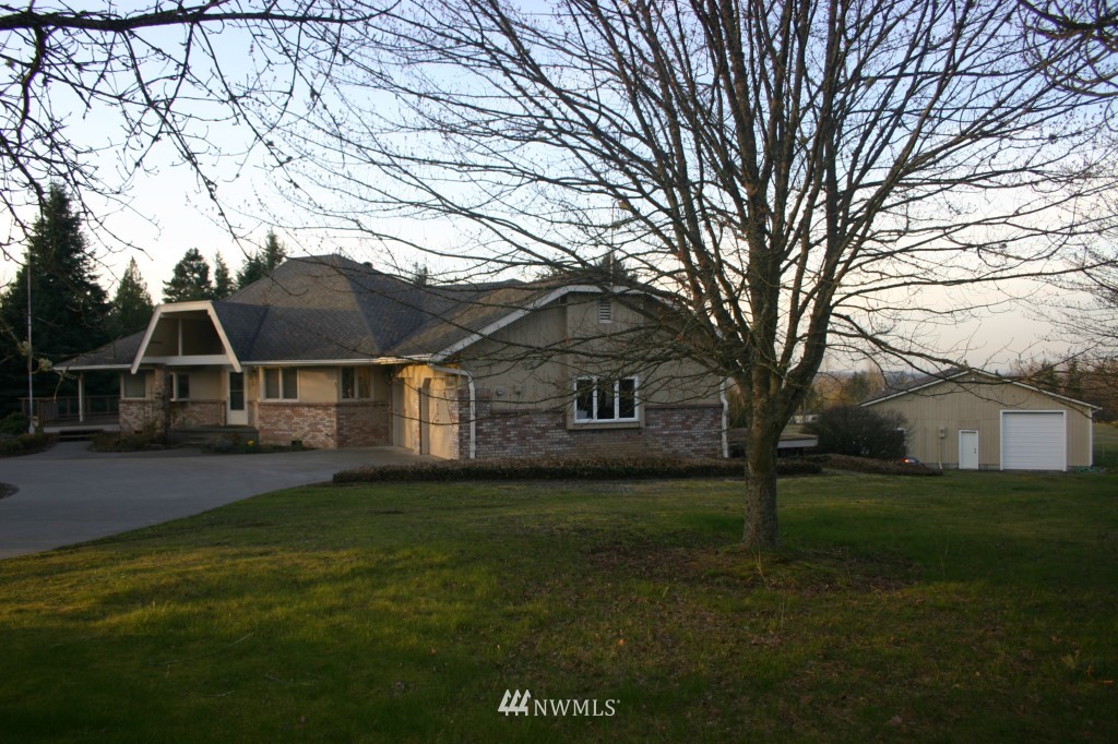 4450 Y Road Bellingham, WA 98226 - Photo 9 of 24 Gallery Image 9