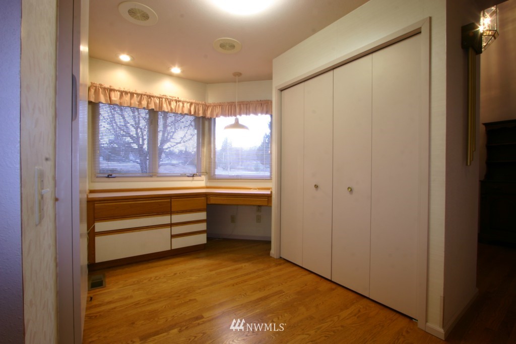 4450 Y Road Bellingham, WA 98226 - Photo 10 of 24 Gallery Image 10