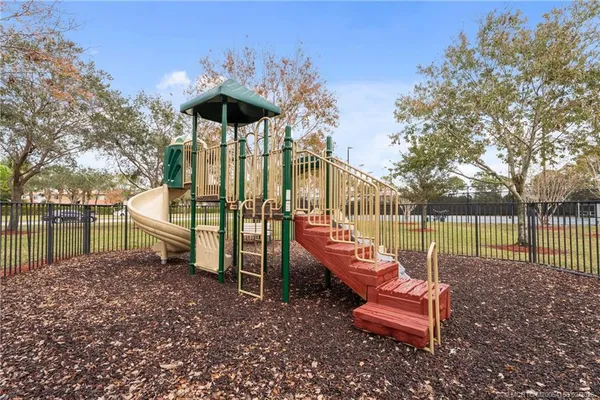 $454,900 | 4454 Southeast Graham Drive, Stuart, FL 34997