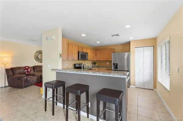 $454,900 | 4454 Southeast Graham Drive, Stuart, FL 34997