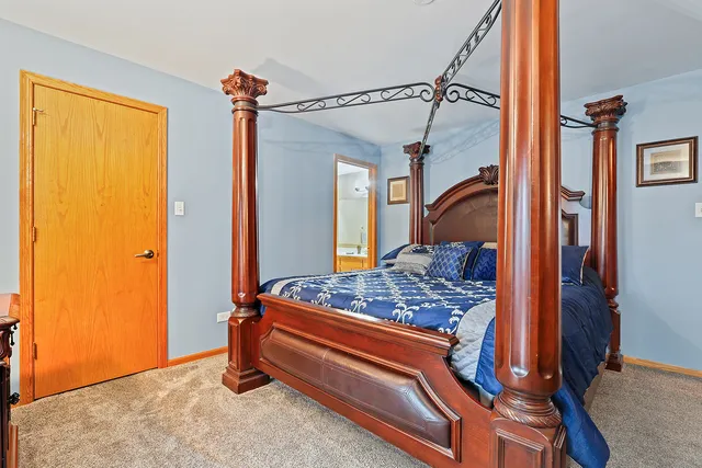 $339,000 | 7805 West 157th Street, Unit 2S, Orland Park, IL 60462