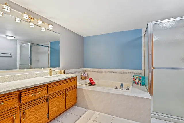 $339,000 | 7805 West 157th Street, Unit 2S, Orland Park, IL 60462