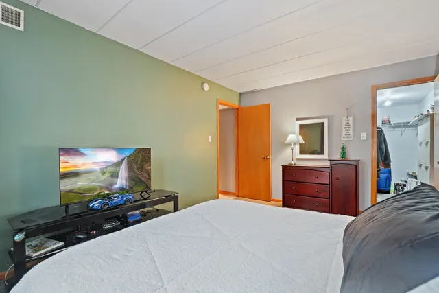 $339,000 | 7805 West 157th Street, Unit 2S, Orland Park, IL 60462