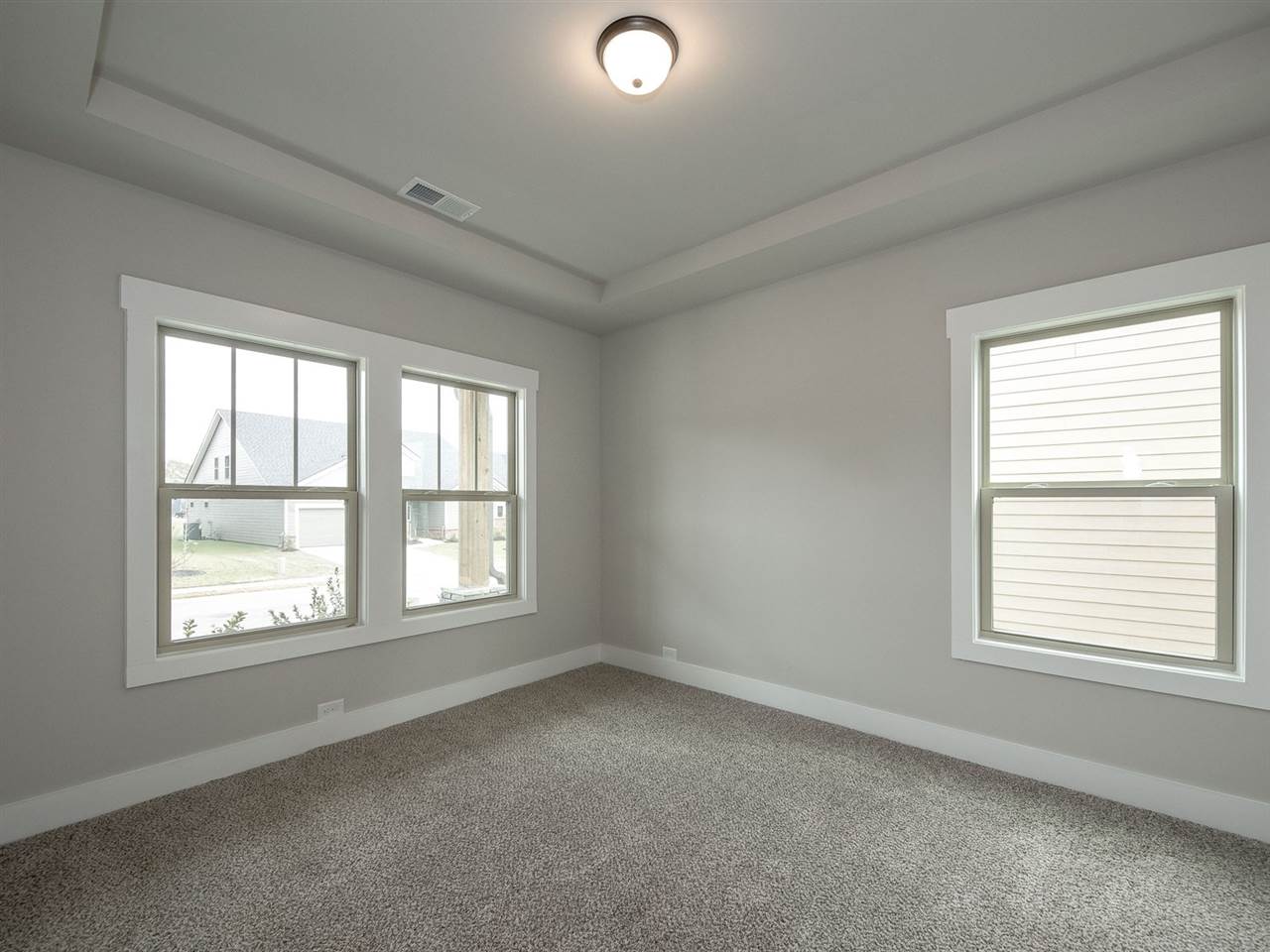545 Grandon Road Greer, SC 29651 - Photo 3 of 25