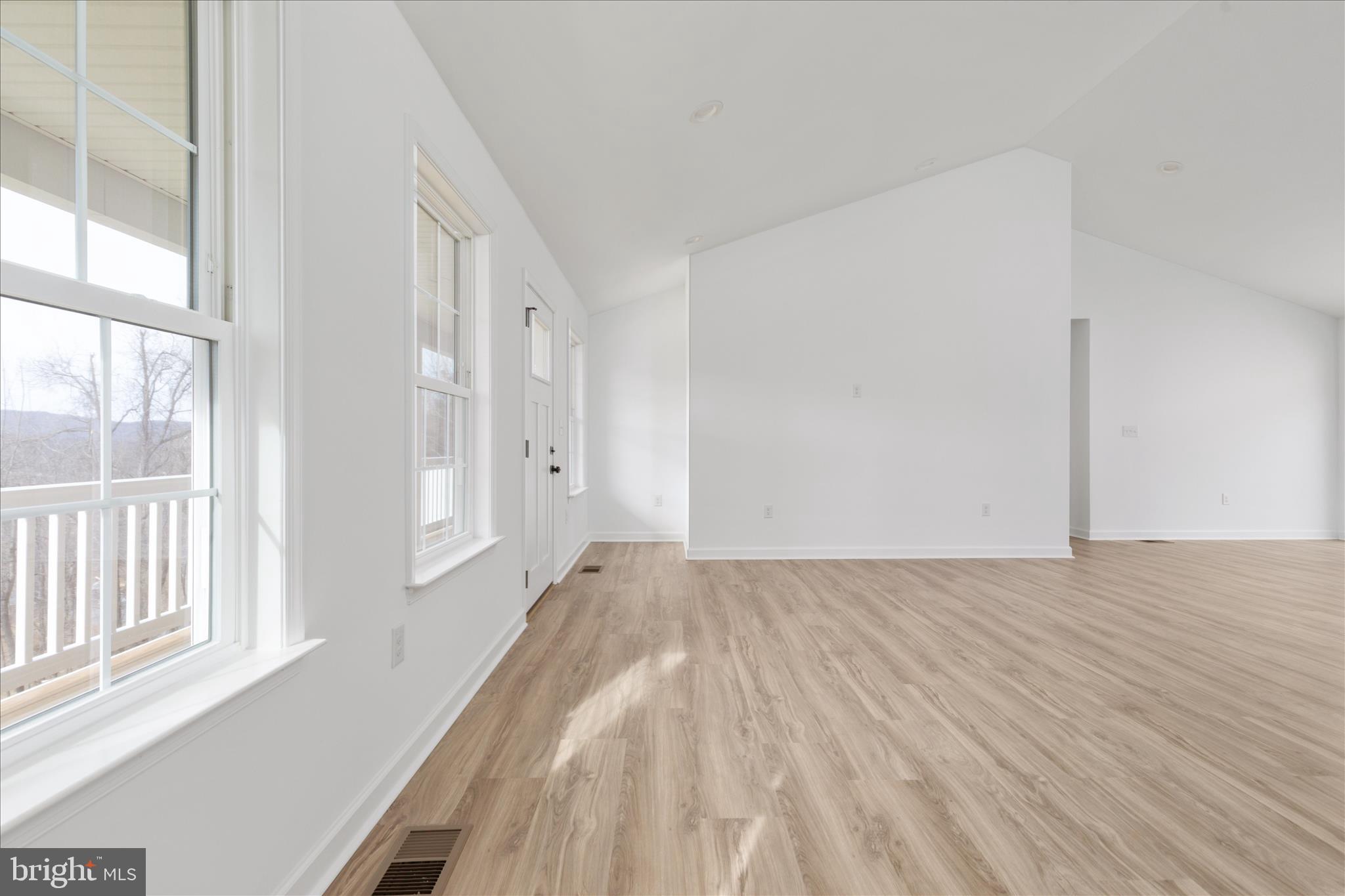 66 Bluejay Court Front Royal, VA 22630 - Photo 12 of 81 Entrance for tree hall in corner nook