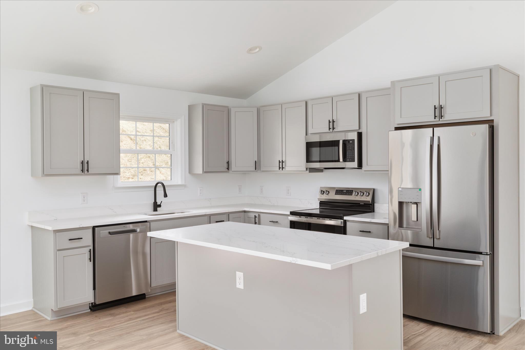 66 Bluejay Court Front Royal, VA 22630 - Photo 19 of 81 Island - level 4 quartz