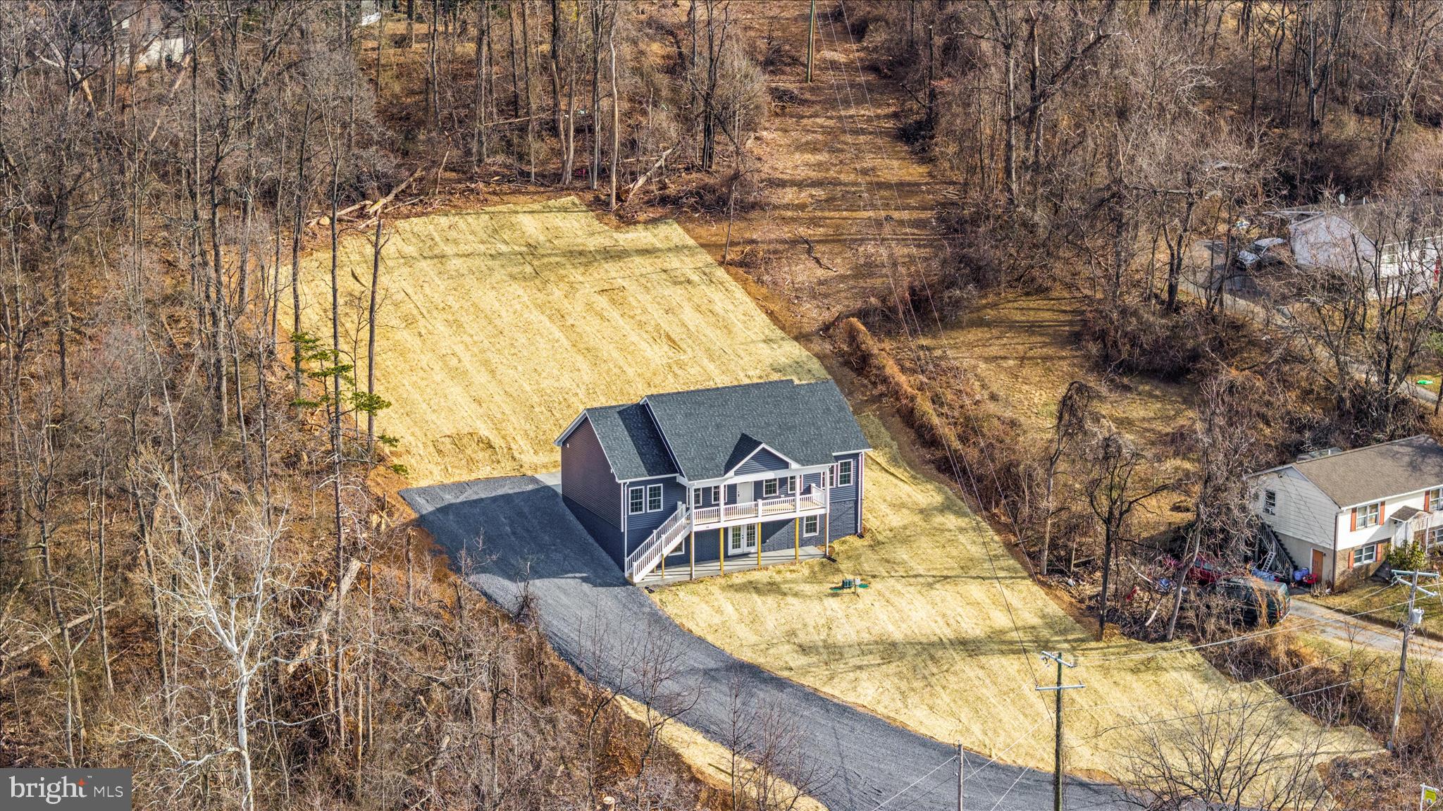 66 Bluejay Court Front Royal, VA 22630 - Photo 2 of 81 Gravel drive & turnaround @ 425K