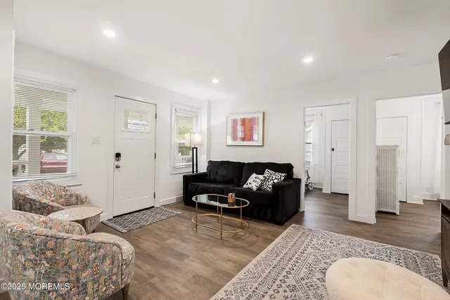 $3,200 | 1401 B Street, Unit DOWNSTAIRS, Belmar, NJ 07719