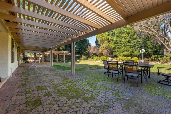 $624,000 | 2850 Balaton Avenue, Redding, CA 96001