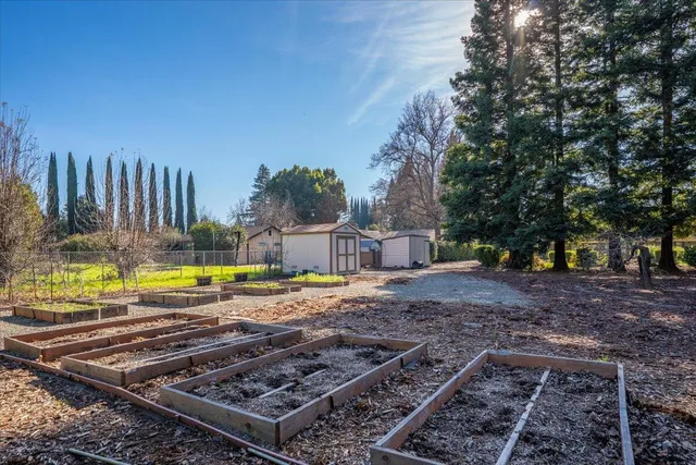 $649,000 | 2850 Balaton Avenue, Redding, CA 96001