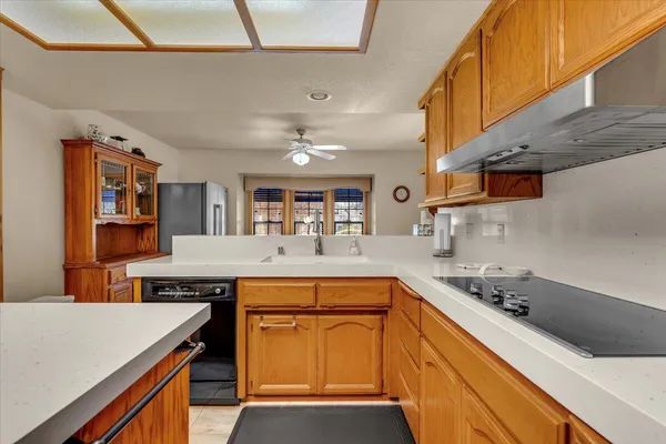 $624,000 | 2850 Balaton Avenue, Redding, CA 96001