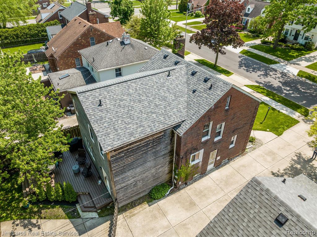 1322 Hampton Road Grosse Pointe Woods, MI 48236 - Photo 38 of 42