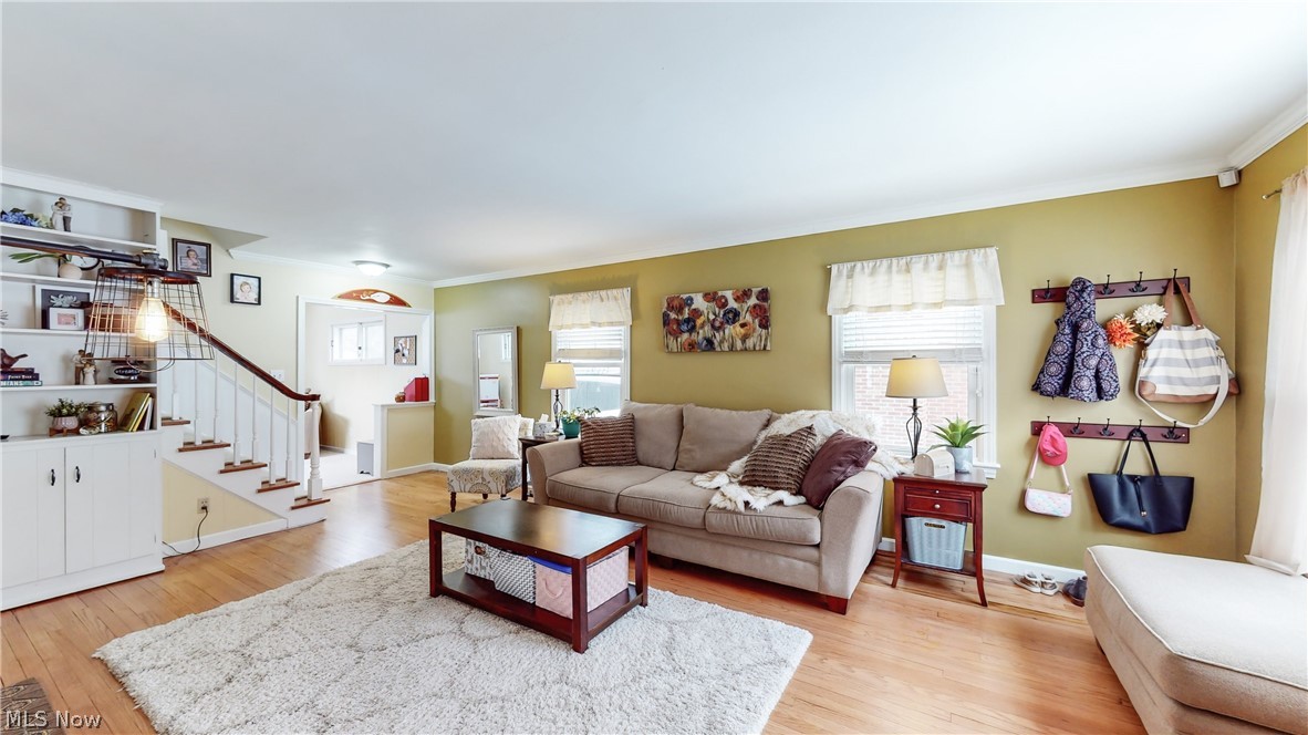 1586 Laclede Road South Euclid, OH 44121 - Photo 4 of 26