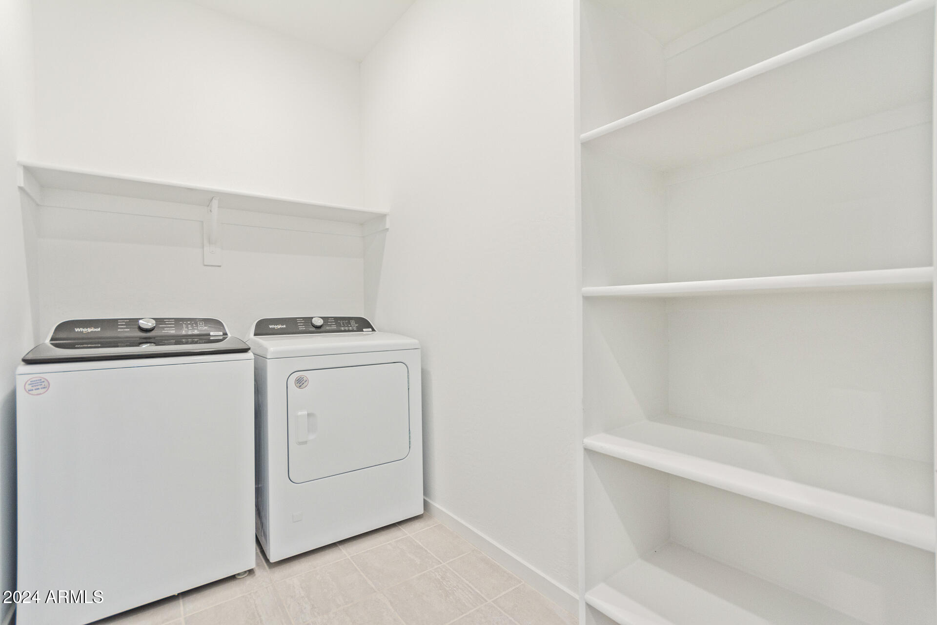 17629 West Madison Street Goodyear, AZ 85338 - Photo 24 of 30 Laundry