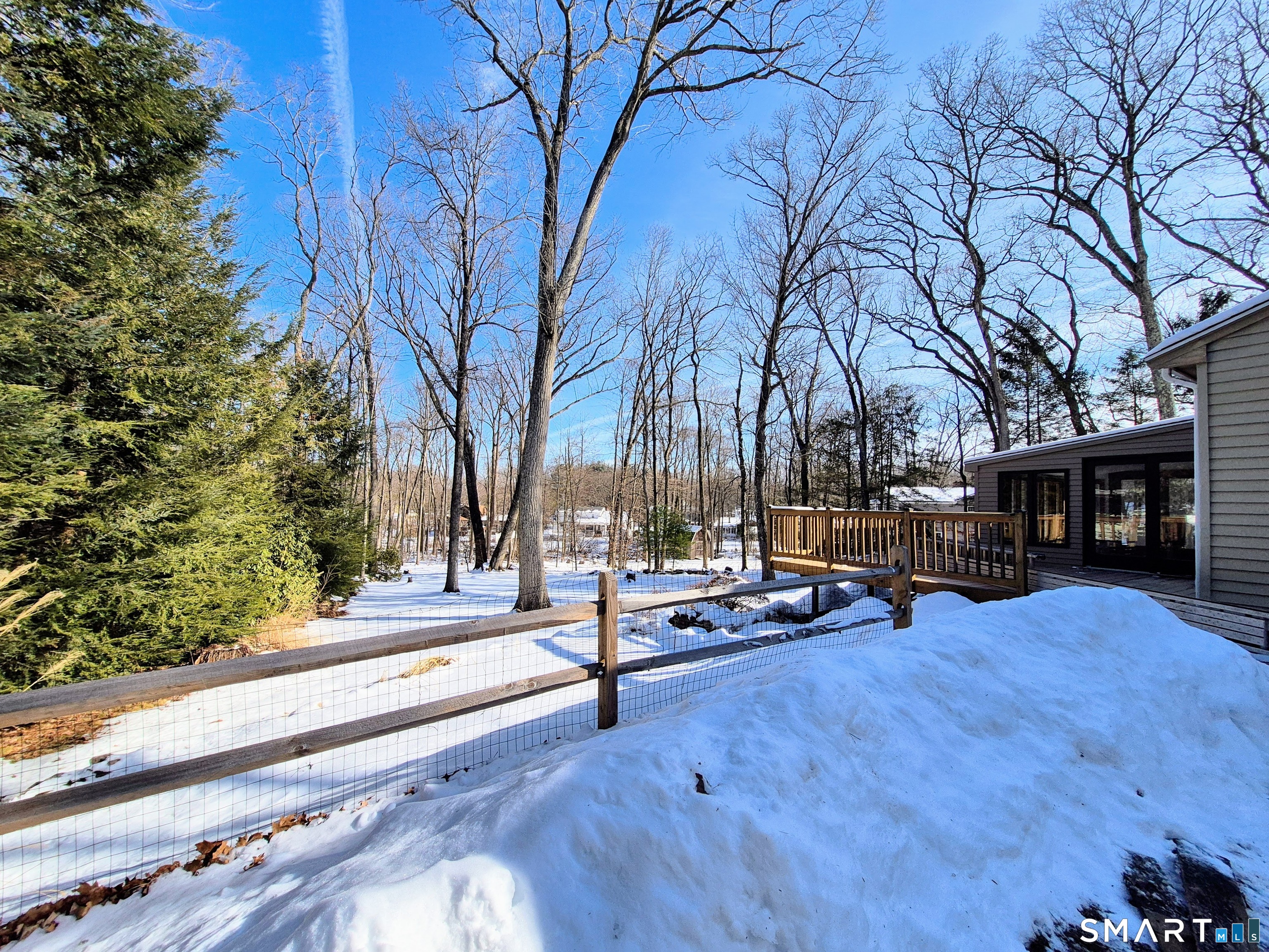 24 Silversmith Road Unionville, CT 06085 - Photo 2 of 8