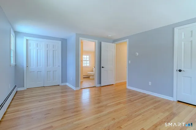 $599,900 | 24 Silversmith Road, Farmington, CT 06085