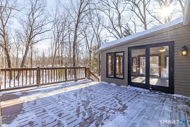 $599,900 | 24 Silversmith Road, Farmington, CT 06085