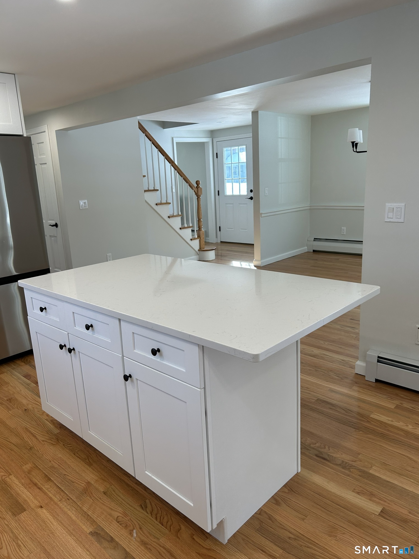 24 Silversmith Road Farmington, CT 06085 - Photo 4 of 18