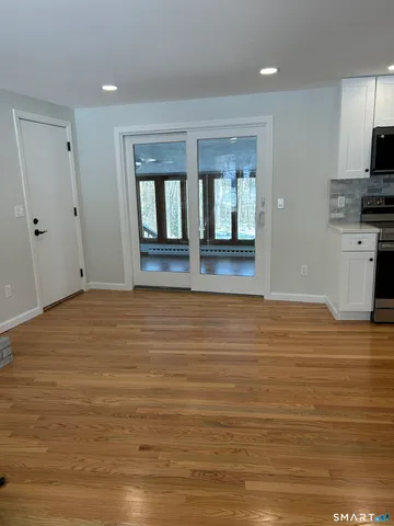 $599,900 | 24 Silversmith Road, Farmington, CT 06085