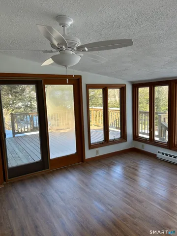 $599,900 | 24 Silversmith Road, Farmington, CT 06085