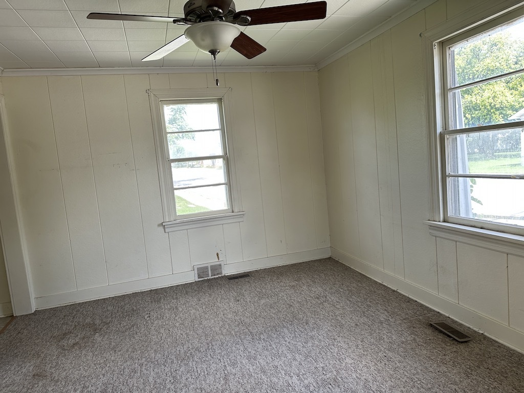 3118 Chicago Road Steger, IL 60475 - Photo 7 of 14 an empty room with a window
